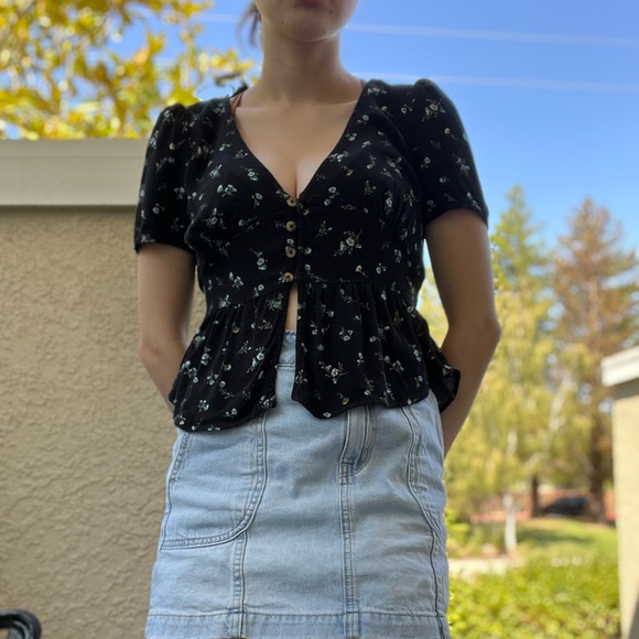 Floral Blouse - Picture 1 of 3